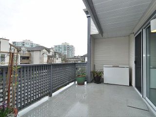 Photo 4: 308 19121 FORD Road in Pitt Meadows: Central Meadows Condo for sale in "EDGEFORD MANOR" : MLS®# V1051632