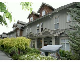 Photo 1: 15 6TH Ave in New Westminster: GlenBrooke North Townhouse for sale in "Crofton" : MLS®# V593033