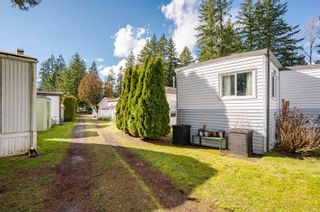 Photo 25: 16 9080 198 Street in Langley: Walnut Grove Manufactured Home for sale in "FOREST GREEN ESTATES" : MLS®# R2759572