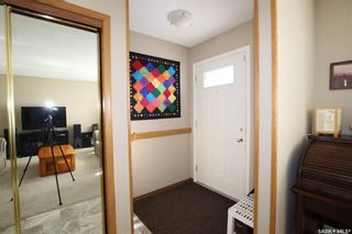 Photo 2: 150 Rogers Road in Saskatoon: Erindale Residential for sale : MLS®# SK845223