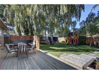Photo 3: 72 KIRBY Place SW in Calgary: Kingsland House for sale : MLS®# C4082171