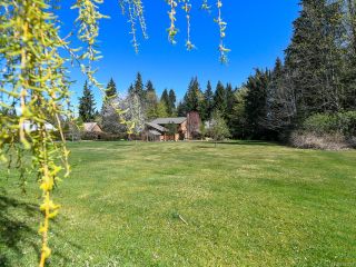 Photo 2: 1505 Croation Rd in CAMPBELL RIVER: CR Campbell River West House for sale (Campbell River)  : MLS®# 831478