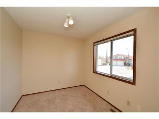 Photo 32: 610 EDGEBANK PL NW in Calgary: Edgemont House for sale : MLS®# C4110946
