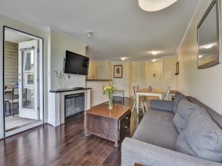 Photo 11: 305 7088 MONT ROYAL Square in Vancouver: Champlain Heights Condo for sale in "Brittany" (Vancouver East)  : MLS®# R2574941