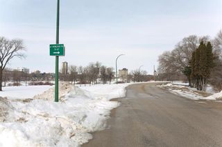 Photo 36: 23 Hemlock Place in Winnipeg: Norwood Flats Residential for sale (2B)  : MLS®# 202005194