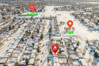 Photo 4: 365 Meighen Crescent in Saskatoon: Confederation Park Residential for sale : MLS®# SK922718