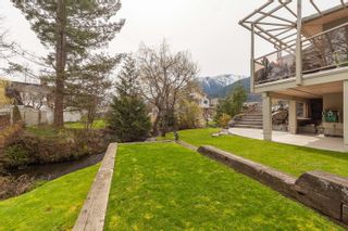 Photo 30: 1681 MACDONALD Place in Squamish: Brackendale House for sale in "BRACKENDALE" : MLS®# R2675084