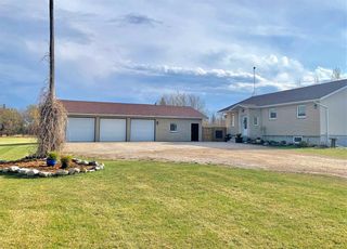 Photo 1: 2 Meadowland Drive in Dauphin: RM of Dauphin Residential for sale (R30 - Dauphin and Area)  : MLS®# 202304516
