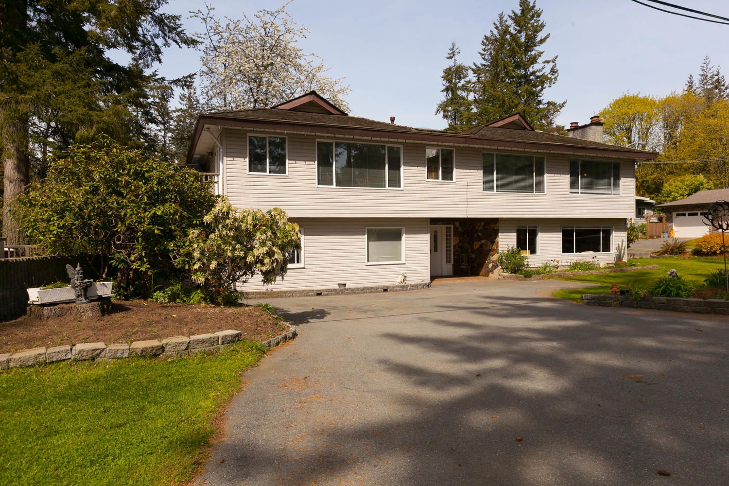 Main Photo: 19707 46 Avenue in Langley: Langley City House for sale : MLS®# R2261410
