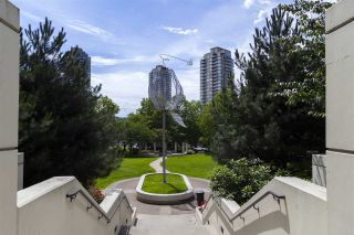 Photo 2: 1204 2138 MADISON Avenue in Burnaby: Brentwood Park Condo for sale in "Mosaic" (Burnaby North)  : MLS®# R2083332