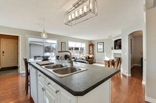 Photo 2: 175 Inverness Way SE in Calgary: McKenzie Towne Detached for sale : MLS®# A2021645