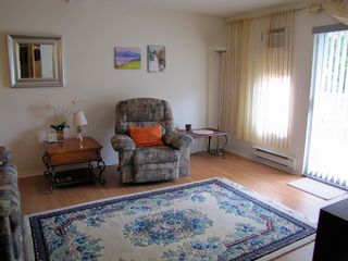 Photo 2: 106 - 202 EDMONTON AVENUE in PENTICTON: Residential Attached for sale : MLS®# 135625
