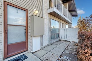 Photo 3: 812 200 Brookpark Drive SW in Calgary: Braeside Row/Townhouse for sale : MLS®# A2018157
