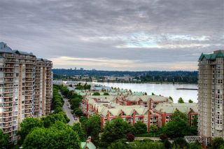 Photo 2: 1603 10 LAGUNA COURT in New Westminster: Quay Condo for sale : MLS®# R2091249
