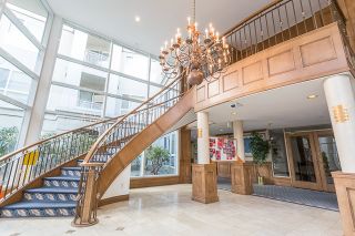 Photo 3: 244 3098 GUILDFORD Way in Coquitlam: North Coquitlam Condo for sale in "MALBOROUGH HOUSE" : MLS®# R2143623