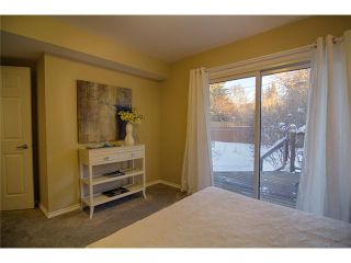 Photo 12: 174 WILDWOOD Drive SW in CALGARY: Wildwood Residential Detached Single Family for sale (Calgary)  : MLS®# C3558134