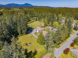 Main Photo: 2369 South Wellington Rd in Nanaimo: Na Extension Single Family Residence for sale : MLS®# 961422