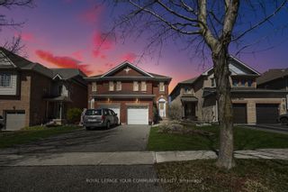 Photo 1: 73 Widdifield Avenue in Newmarket: Armitage House (2-Storey) for sale : MLS®# N8216094