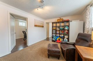 Photo 22: 428 Queen Charlotte Drive SE in Calgary: Queensland Detached for sale : MLS®# A2020358