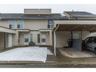 Photo 1: 143 32550 MACLURE Road in Abbotsford: Abbotsford West Townhouse for sale in "Clearbrook Village" : MLS®# R2141277