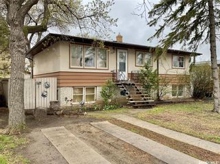 Photo 3: 1334 Forget Street in Regina: Rosemont Residential for sale : MLS®# SK968310