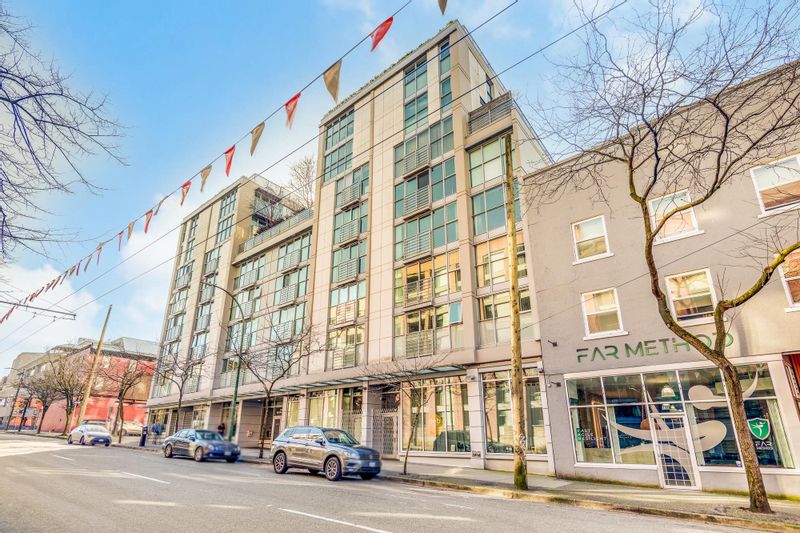 FEATURED LISTING: 809 - 168 POWELL Street Vancouver