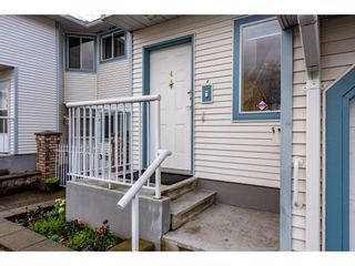 Photo 4: 4 19797 64 Avenue in Langley: Willoughby Heights Townhouse for sale in "CHERITON PARK" : MLS®# R2635564