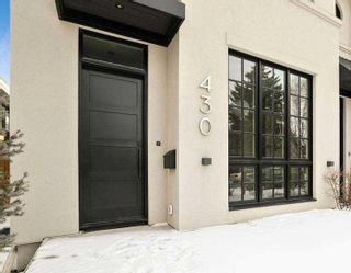 Photo 2: 430 11 Street NW in Calgary: Hillhurst Row/Townhouse for sale : MLS®# A2103579