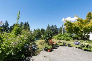 Photo 5: 4740 CEDARCREST Avenue in North Vancouver: Canyon Heights NV House for sale : MLS®# R2129725