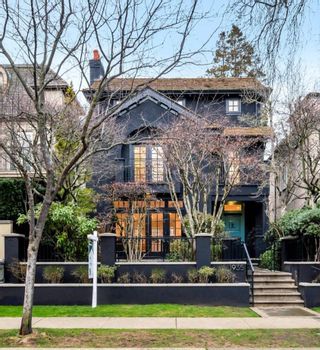 Photo 1: 1935 MCNICOLL Avenue in Vancouver: Kitsilano House for sale (Vancouver West)  : MLS®# R2755597