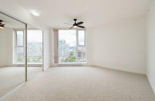 Photo 15: 2302 583 BEACH Crescent in Vancouver: Yaletown Condo for sale in "Park West 2 Yaletown" (Vancouver West)  : MLS®# R2179212