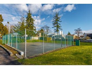 Photo 33: 6051 W GREENSIDE Drive in Surrey: Cloverdale BC Townhouse for sale in "Greenside Estates" (Cloverdale)  : MLS®# R2647717