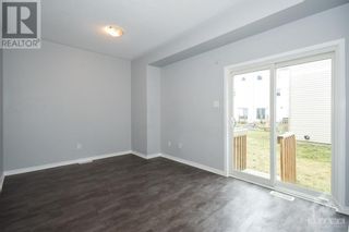 Photo 27: 113 CAMDEN PRIVATE in Ottawa: House for sale : MLS®# 1385847