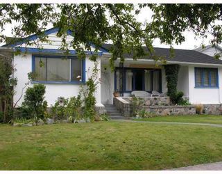 Main Photo: 3830 ONTARIO Street in Vancouver: Main House for sale (Vancouver East)  : MLS®# V747286