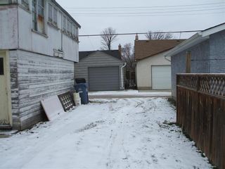 Photo 18: 445 Lariviere Street in Winnipeg: Norwood Residential for sale (2B)  : MLS®# 1930715