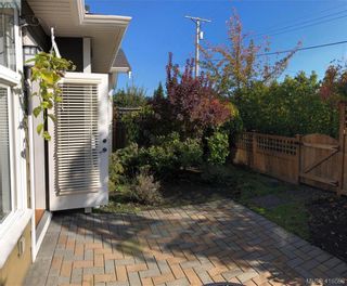 Photo 22: 17 1880 Laval Ave in VICTORIA: SE Gordon Head Row/Townhouse for sale (Saanich East)  : MLS®# 826384