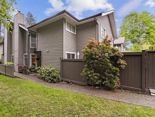 Photo 1: 2996 MT SEYMOUR Parkway in North Vancouver: Northlands Townhouse for sale in "McCartney Lane" : MLS®# R2881199