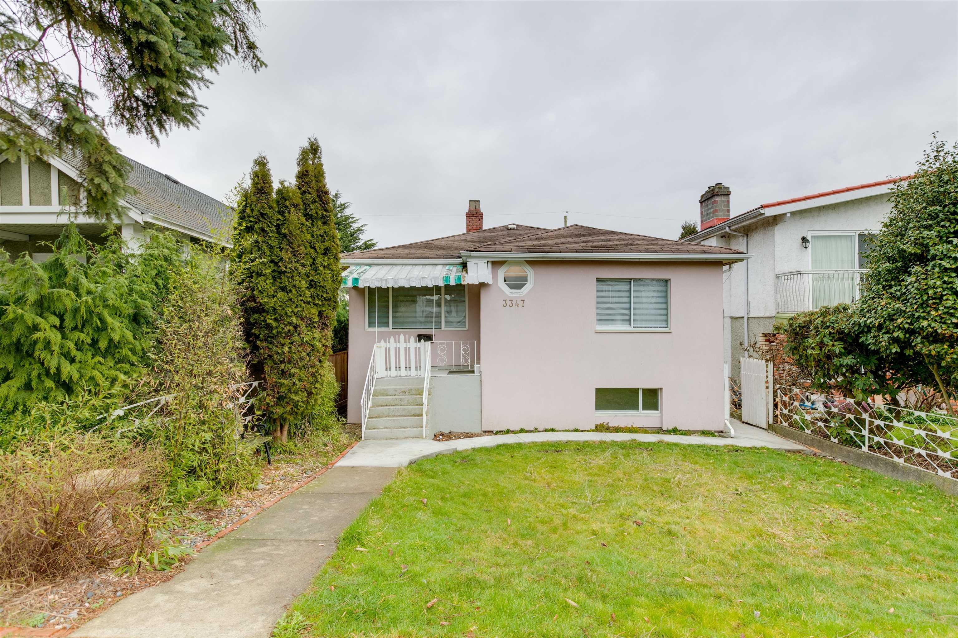 Main Photo: 3347 NAPIER Street in Vancouver: Renfrew VE House for sale (Vancouver East)  : MLS®# R2655621
