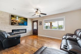 Photo 6: 277 Yacon Circle in Vista: Residential for sale (92083 - Vista)  : MLS®# NDP2204009