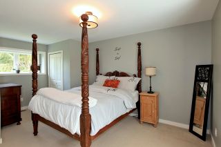 Photo 14: 2994 Connaught Avenue in North Vancouver: Princess Park House  : MLS®# V949376