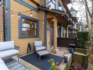 Photo 2: 1258 SALSBURY Drive in Vancouver: Grandview Woodland Townhouse for sale in "Jeffs Residence" (Vancouver East)  : MLS®# R2749191