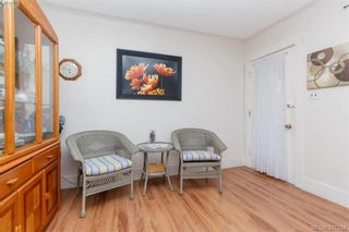 Photo 3: 2611 Fifth St in VICTORIA: Vi Hillside Half Duplex for sale (Victoria)  : MLS®# 786353