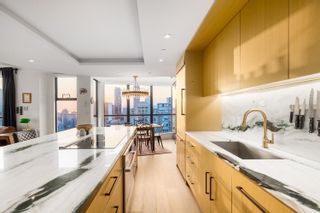 Photo 3: 3604 939 HOMER Street in Vancouver: Yaletown Condo for sale in "THE PINNACLE" (Vancouver West)  : MLS®# R2780987