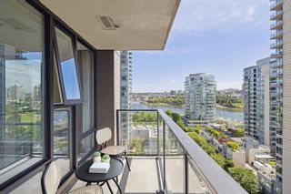 Photo 3: 1202 455 BEACH Crescent in Vancouver: Yaletown Condo for sale in "Park West 1" (Vancouver West)  : MLS®# R2894200