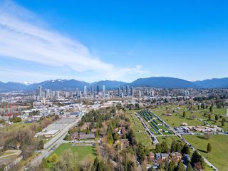 Photo 37: 4681 FERNGLEN Place in Burnaby: Greentree Village Townhouse for sale (Burnaby South)  : MLS®# R2871575