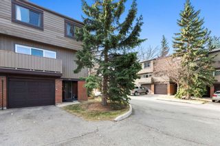 Photo 1: 101 9803 24 Street SW in Calgary: Oakridge Row/Townhouse for sale : MLS®# A1201470