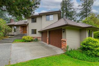 Photo 1: 1058 Parkwood Pl in Saanich: SE Broadmead House for sale (Saanich East)  : MLS®# 907749