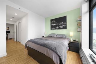 Photo 3: 2105 128 W CORDOVA Street in Vancouver: Downtown VW Condo for sale in "WOODWARDS" (Vancouver West)  : MLS®# R2374821