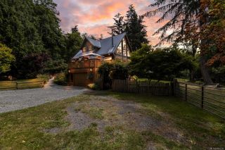 Photo 2: 4660 Otter Point Pl in Sooke: Sk Otter Point House for sale : MLS®# 850236