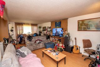 Photo 20: 644 Grenville Ave in Esquimalt: Es Rockheights Full Duplex for sale : MLS®# 959732